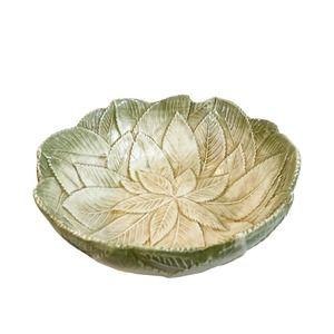 Vietri Foglia Leaf Bowl 7707 Made in Italy Pale Green 6"